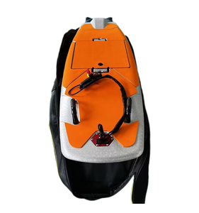 Planche de surf à moteur en fibre de carbone à prix d'usine avec batterie 48V, télécommande et sac pour le surf en mer - Product Image 5