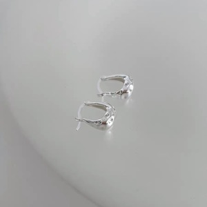 Boucles d'oreilles géométriques en argent sterling S925, style minimaliste pour tous les jours, couleur argent - Product Image 4