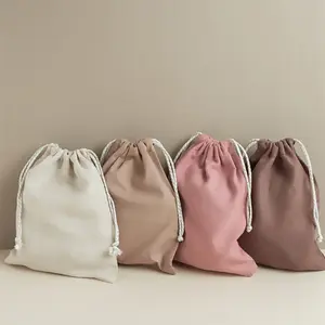 Sacs à cordes en toile écologique, coton et lin imprimés Emballage cadeau Petit sac à cordon anti-poussière avec logo personnalisé