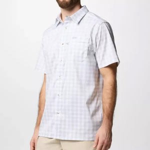 Chemise de pêche personnalisée amusante à col boutonné, à manches longues, en nylon uni, avec logo de poisson ventilé, pour la pêche en automne - Product Image 3