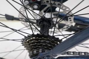 <span class=keywords><strong>Bicicleta</strong></span> Fija Negra <span class=keywords><strong>de</strong></span> 26 Pulgadas con Freno <span class=keywords><strong>de</strong></span> Contrapedal, <span class=keywords><strong>Bicicleta</strong></span> <span class=keywords><strong>de</strong></span> Carretera <span class=keywords><strong>de</strong></span> Una Velocidad, <span class=keywords><strong>Bicicleta</strong></span> Unisex - Product Image 6