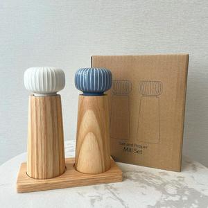 <span class=keywords><strong>Moulin</strong></span> à épices réglable en bois et en céramique <span class=keywords><strong>Moulin</strong></span> à sel et à <span class=keywords><strong>poivre</strong></span> pour la maison ou le restaurant Emballé dans une boîte - Product Image 2