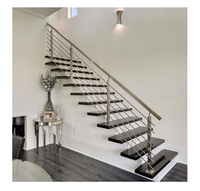 Rampe d'escalier verticale en acier inoxydable Ace Modern pour intérieur et extérieur