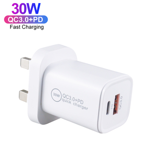 Spina UK Mini 30W ricarica rapida adattatore da viaggio doppia porta USB tipo <span class=keywords><strong>C</strong></span> + USB un QC3.0 caricatore da parete per cellulare da viaggio adattatore - Product Image 1