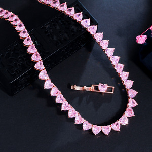 Gioielli di moda classico 5A Cubic Zirconia glassato Bling rosa cuore Cz collana da Tennis <span class=keywords><strong>per</strong></span> donna <span class=keywords><strong>uomo</strong></span> regalo di <span class=keywords><strong>san</strong></span> <span class=keywords><strong>valentino</strong></span> - Product Image 3