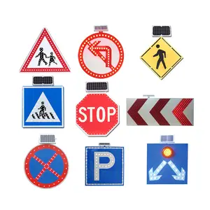 Red Triangle And Diamond Shaped Road Signs Aluminum Solar Energy Led Traffic Warning Sign