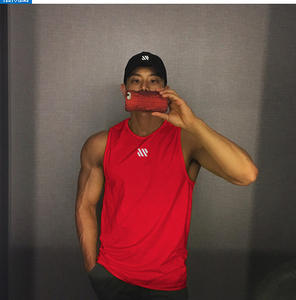 Camisetas sin mangas personalizadas para hombre, informales, para fitness, de secado rápido, 100% poliéster, anti-bolitas, antiencogimiento, cuello redondo, para verano - Product Image 3