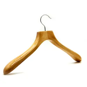 Hot Sale Quality Red Cedar Wooden Hangers Clothes Clothing For Shirt Suit Coat