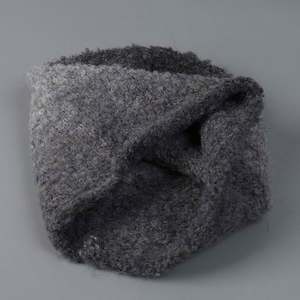 Bonnet en polaire tricoté chaud pour femme, collection automne-hiver, style décontracté, dégradé de couleurs tendance, idéal pour les voyages en extérieur - Product Image 4