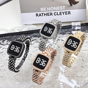 <span class=keywords><strong>Orologio</strong></span> da <span class=keywords><strong>Donna</strong></span> Piccolo Stile Elegante con Diamanti, LED, Cinturino in Acrilico, <span class=keywords><strong>Touch</strong></span>, Casual, alla Moda, Elettronico, Quadrato - Product Image 3