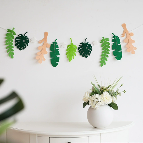 leaf banner