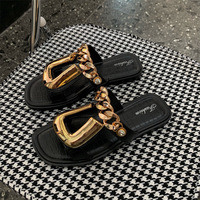 Vente en gros OEM de tongs pour femmes à bout ouvert, à semelle intermédiaire en PVC, à boucle en U et chaîne, ajourées, printemps été automne