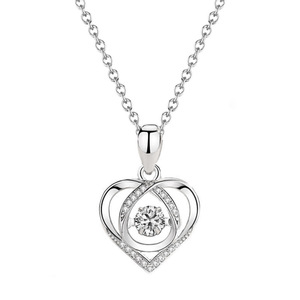 Elegante y Dinámico Collar con Colgante de Corazón Pulsante en Forma de Corazón, Regalo para el Día de San Valentín para Mujer - Product Image 6