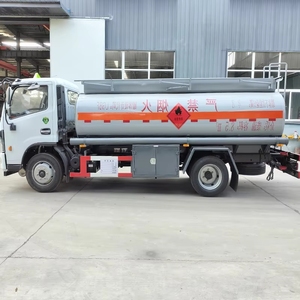 Petit camion-<span class=keywords><strong>citerne</strong></span> à carburant de 5000 L à vendre - Product Image 2