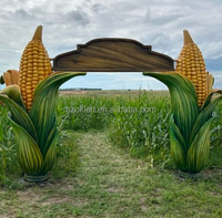 Grande sculpture décorative moderne en fibre de verre pour festival d'Halloween sur le thème de la ferme, représentant maïs, fruits, légumes et animaux, modèle Trône de maïs