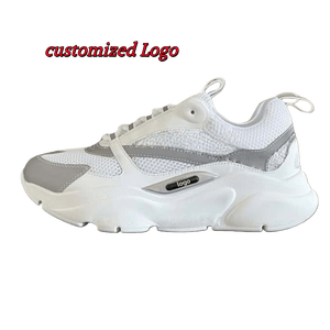 Commercio all'ingrosso di alta qualità design di lusso personalizzato Logo in vera pelle di marca scarpe da passeggio moda moda traspirante scarpe sportive - Product Image 3