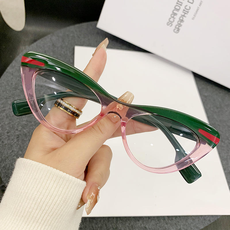 Marco degradado de verde a rosa