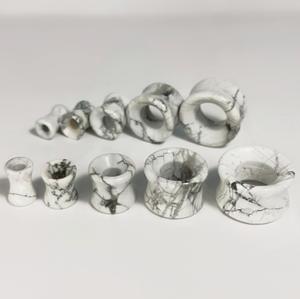 الأنفاق الأبيض howlite حجر المقابس مقاييس-مزدوجة Flare-6mm ، 8 مللي متر ، 10 مللي متر ، 12 مللي متر ، 14 مللي متر ، 16 مللي متر ، 19 مللي متر ، 22 مللي متر ، 25 مللي متر العضوية المقابس - Product Image 3