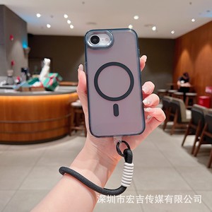 <span class=keywords><strong>Coque</strong></span> magnétique effet caméléon Shadow pour <span class=keywords><strong>iPhone</strong></span> 17 Pro Max <span class=keywords><strong>avec</strong></span> <span class=keywords><strong>cordon</strong></span> de suspension - Étui de protection anti-chute pour <span class=keywords><strong>Apple</strong></span> 16 15 14 <span class=keywords><strong>13</strong></span> 12 11 - Product Image 6