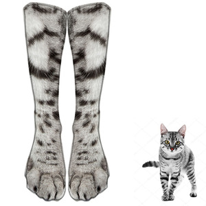 Chaussettes mi-mollet décontractées à motifs de pattes d'animaux 3D, imprimées par transfert thermique, motif dessin animé, désodorisantes, amusantes et créatives, pour adultes, motifs pattes de chat et de chien - Product Image 3