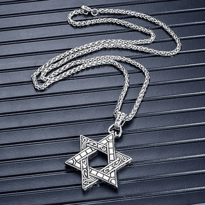 สร้อยคอรูปดาวหกแฉกสแตนเลสสำหรับผู้ชาย สไตล์ฮิปฮอป จี้รูปทรงเรขาคณิต ของขวัญเครื่องประดับ - Product Image 1