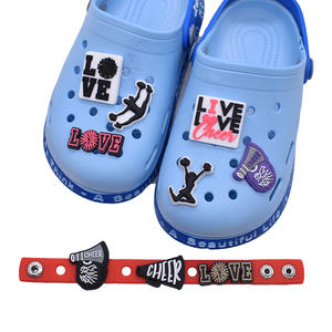 HY - Los Más Vendidos: Dijes Personalizables de PVC para Zapatos, Decoraciones para Zapatos de Animadoras, Hebillas con <span class=keywords><strong>Frases</strong></span> en Inglés, Dijes para Animar, Accesorios para Zapatos - Product Image 2