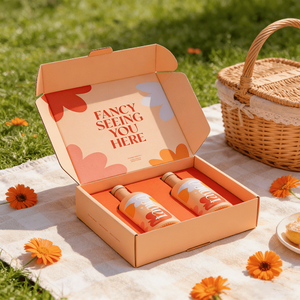 Boîte en carton ondulé avec impression florale mandarine et slogan de bienvenue pour l'emballage de boissons, fruits et vins - Product Image 5