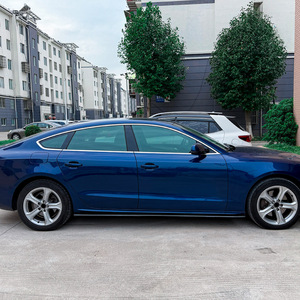 สเกิร์ตข้าง Audi A5 8T สีดำเงา ลายคาร์บอนไฟเบอร์ ปี 2007-2017 ชุดแต่ง ABS สำหรับรถซีดาน - Product Image 1