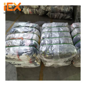 Balles originales de vêtements d'occasion de marque d'usine vêtements d'occasion non cousus à la seconde main - Product Image 5