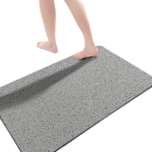 Alfombrilla de ducha rectangular gris con diseño de esponja vegetal, antideslizante para baño. - Product Image 1
