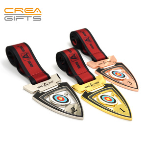 Vuelos de gimnasia de karate de fútbol de <span class=keywords><strong>tiro</strong></span> con <span class=keywords><strong>arco</strong></span> de oro de metal medalla deportiva - Product Image 2