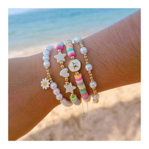 Nueva Joyería de Moda Bohemia, Conjunto de Pulseras de Cuentas Chapadas en Oro para Chicas de Playa, con Dijes de Estrella, Corazón y Margarita, y Perlas - Product Image 1