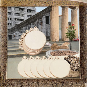 未完成のモダンな丸い木製ディスク クリスマスツリー トナカイ ソックス クリスマスオーナメント DIYクラフトデコレーション - Product Image 3