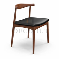 Offre Spéciale chaises de salle à manger en bois massif de tapisserie d'ameublement d'unité centrale de style scandinave pour le restaurant de salle à manger