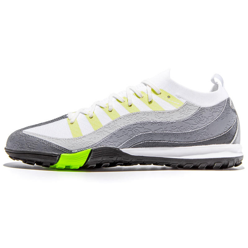 Luz de luna de uña rota