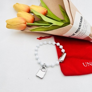 Collar <span class=keywords><strong>de</strong></span> Cadena con Colgante <span class=keywords><strong>de</strong></span> Cuentas Coloridas y Candado <span class=keywords><strong>de</strong></span> Corazón, Joyería <span class=keywords><strong>de</strong></span> Acero Inoxidable Personalizada AB, Estilo <span class=keywords><strong>Uno</strong></span> <span class=keywords><strong>de</strong></span> <span class=keywords><strong>50</strong></span>, Consultar Catálogo - Product Image 4