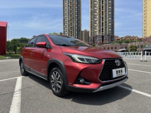<span class=keywords><strong>Toyota</strong></span> <span class=keywords><strong>Yaris</strong></span> d'<span class=keywords><strong>occasion</strong></span> 5 places, essence, faible consommation, vitesse maximale 180 km/h, boîte automatique, petite taille, <span class=keywords><strong>prix</strong></span> de seconde main - Product Image 2