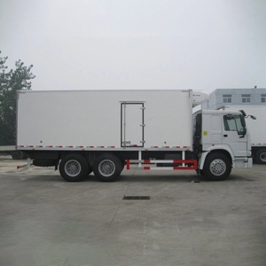 Camion frigorifique Sinotruk Howo personnalisé, camion tracteur frigorifique 6x4 avec caisse <span class=keywords><strong>isotherme</strong></span> pour le transport alimentaire - Product Image 3