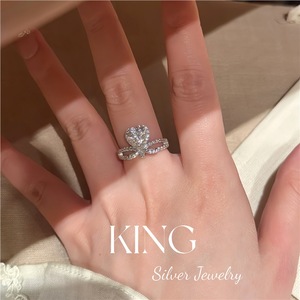 Anillo de Plata de Ley S925 con Moissanita en Forma de Corazón, Anillo de Boda con Engaste Pavé para Mujer - Product Image 5