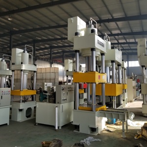 مكبس هيدروليكي أوتوماتيكي بأربعة أعمدة وثلاثة عوارض لصناعة العملات الذهبية بقوة 100 طن، يعمل بنظام التحكم الآلي PLC، 380 فولت/220 فولت - Product Image 2