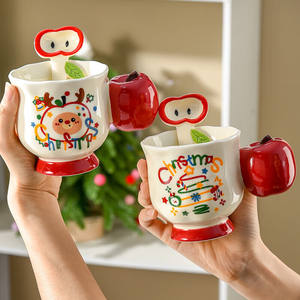 Taza de cerámica Cerouky con forma de manzana, con tapa y cuchara, resistente al calor, regalo de Navidad para niñas - Product Image 1