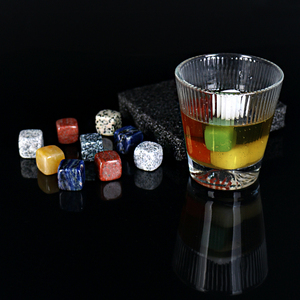 Cristaux de guérison naturels en gros, pierres roulées, pierres précieuses sculptées, cristaux en vrac, cubes de glace pour la décoration - Product Image 1