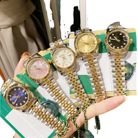 2025 usine Promotion marque de luxe haute qualité en acier inoxydable Couple montre concepteur modèle calendrier perpétuel pointeur plongeur