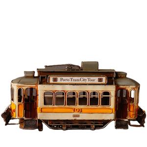 Modelos de <span class=keywords><strong>tranvía</strong></span> de juguete urbano de hojalata Vintage hechos a mano, artefactos metálicos automotrices con Grabado Moderno para decoración del hogar, recuerdos turísticos - Product Image 3