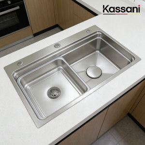 Évier de cuisine moderne en acier inoxydable SUS304, facile à nettoyer, surface brossée, cuve unique, encastrable, usage domestique - Product Image 3