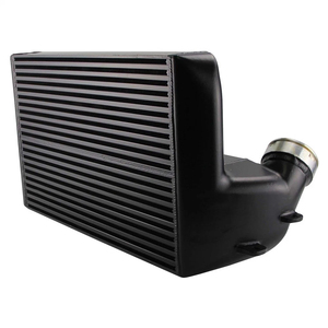 <span class=keywords><strong>Intercooler</strong></span> pour <span class=keywords><strong>BMW</strong></span> X5 E70 3.0D 06-10 <span class=keywords><strong>X6</strong></span> E71 07-14 X5 F15 12-18 <span class=keywords><strong>X6</strong></span> F16 13-18 Noir - Product Image 6