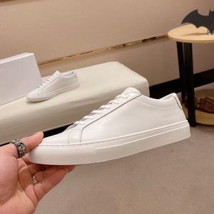 Zapatillas deportivas de hombre europeas de moda, de marca, informales, blancas, de alta gama, con cordones, forro de piel de oveja, de caña baja, ideales para el verano. - Product Image 4