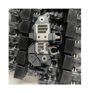 KARNO Buen <span class=keywords><strong>Precio</strong></span> Piezas de camiones Oem F00M144117 21579977 7421579977 Regulador <span class=keywords><strong>alternador</strong></span> para VL FM RVI - Product Image 2