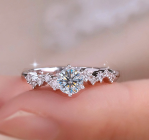 S925 Sterling Silver Gold Plated 0.5CT Round Moissanite Women's Multi Stone Gradient Band Stackable Wedding Ring Jewelry - Product Image 6