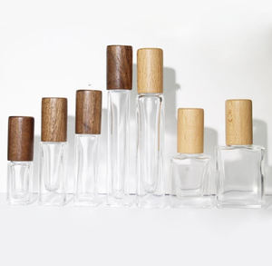 Flacon <span class=keywords><strong>de</strong></span> <span class=keywords><strong>parfum</strong></span> en verre cylindrique transparent avec bouchon en aluminium <span class=keywords><strong>argent</strong></span>é et en <span class=keywords><strong>bois</strong></span> <span class=keywords><strong>de</strong></span> hêtre et <span class=keywords><strong>de</strong></span> noyer, idéal pour les voyages – Offre spéciale - Product Image 4